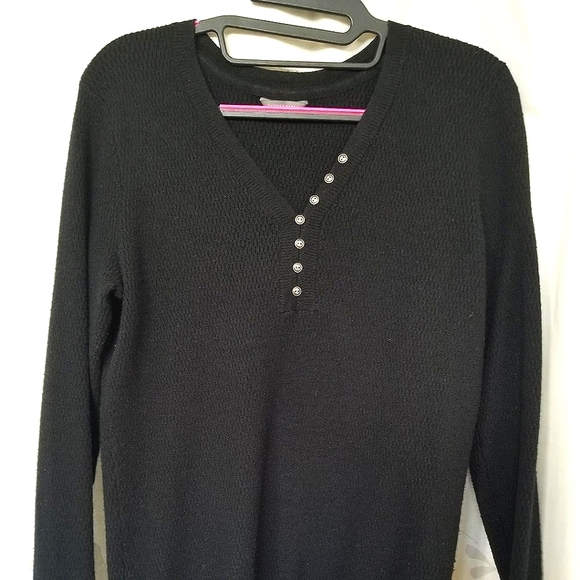 Denver Hayes V-Neck Pullover - Picture 1 of 5